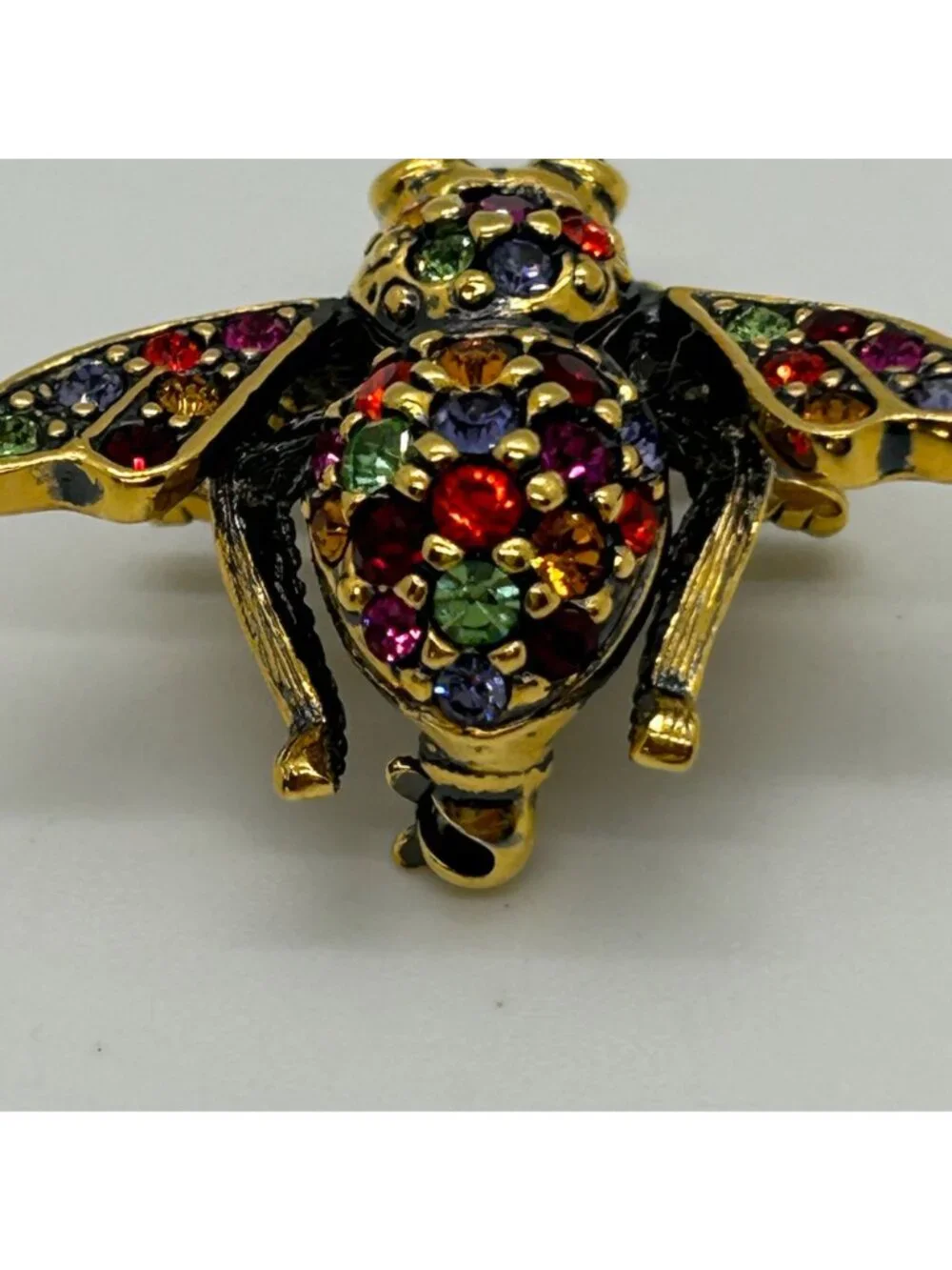 Joan Rivers Signed Bee Brooch Jewel Tone Rhinestone Vintage Gold Tone Insect Pin